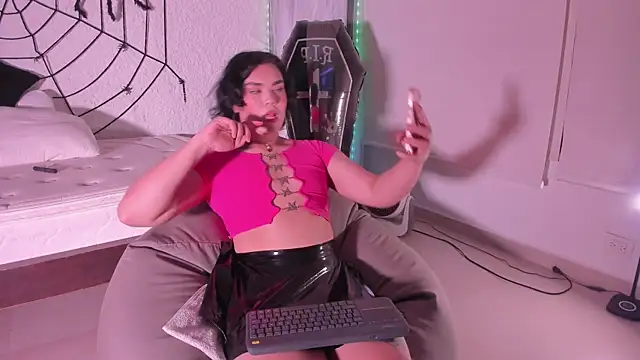 BlaerShadow  online show from October 27, 4:27 am