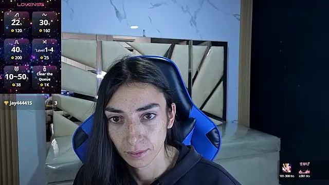 Maily a  online show from February 8, 1:03 pm