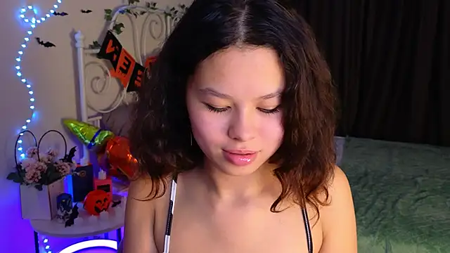 moco choco online show from October 29, 8:27 am