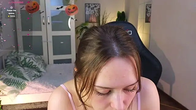 selin selin online show from October 23, 5:29 am