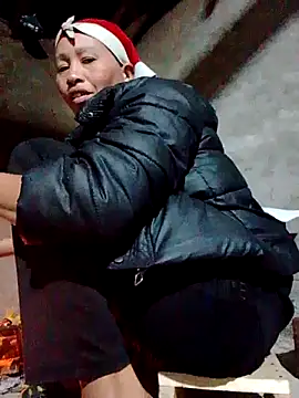 Snapshot of donna-bae chatting on February 5, 11:26 am donna-bae online show from February 5, 11:26 am