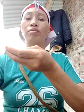 Snapshot of donna-bae chatting on February 17, 6:54 am donna-bae online show from February 17, 6:54 am