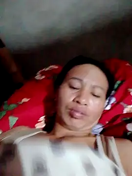 Snapshot of donna-bae chatting on March 3, 9:21 pm donna-bae online show from March 3, 9:21 pm