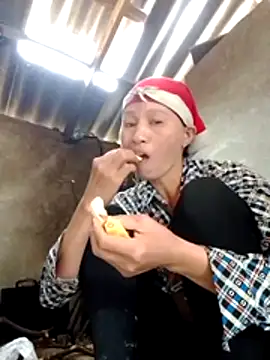 Snapshot of donna-bae chatting on March 6, 3:14 am donna-bae online show from March 6, 3:14 am