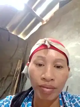 Snapshot of donna-bae chatting on March 11, 3:56 am donna-bae online show from March 11, 3:56 am