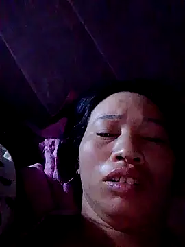 Snapshot of donna-bae chatting on March 13, 10:16 pm donna-bae online show from March 13, 10:16 pm