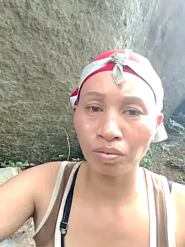 Snapshot of donna-bae chatting on March 24, 2:27 am donna-bae online show from March 24, 2:27 am