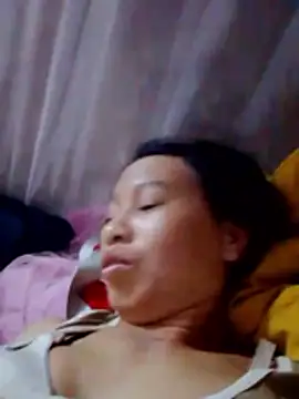 Snapshot of donna-bae chatting on March 24, 8:47 pm donna-bae online show from March 24, 8:47 pm