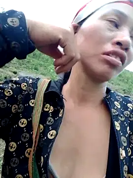 Snapshot of donna-bae chatting on March 26, 11:05 am donna-bae online show from March 26, 11:05 am