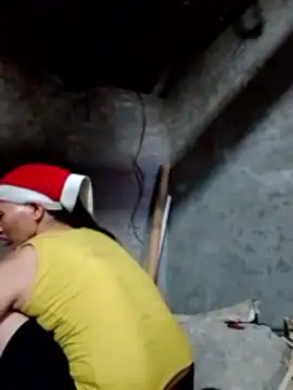 Snapshot of donna-bae chatting on April 8, 12:05 pm donna-bae online show from April 8, 12:05 pm