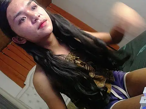 Snapshot of sweet_athena chatting on March 17, 9:56 am sweet athena online show from March 17, 9:56 am