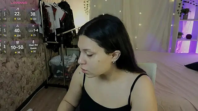 LoNik Tvvins online show from November 18, 11:36 am