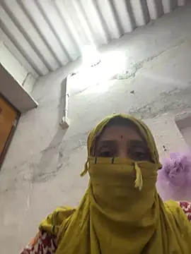 sweetreddy-02 online show from October 18, 1:45 pm