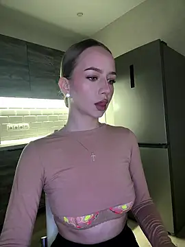 MissOyee online show from January 15, 7:39 pm