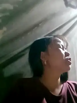 emly-xinh18 online show from October 9, 2:59 pm