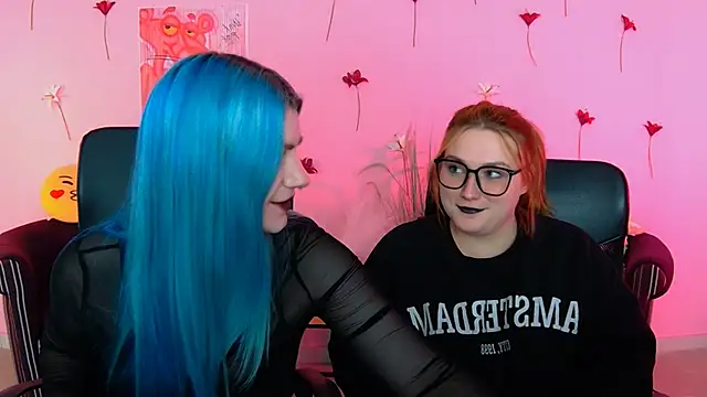 casey meow  online show from April 21, 7:58 am