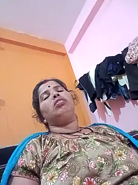 Hott locky online show from October 8, 3:42 pm