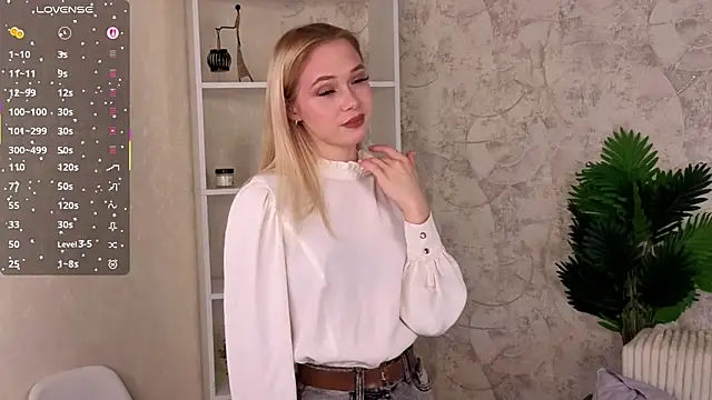 MarniOrdway online show from October 7, 5:21 pm