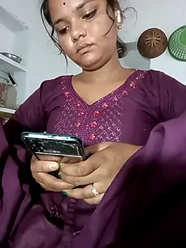 Hot Shredha online show from October 18, 10:49 am