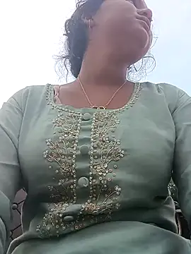 Hot Shredha online show from November 4, 1:38 am