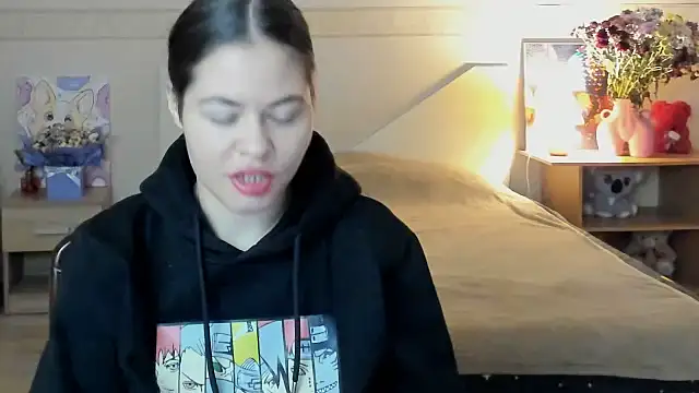 NicoleCollys online show from October 5, 10:40 pm