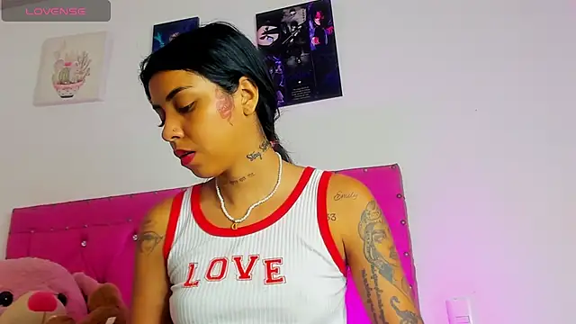 Snapshot of dahiiangomezz chatting on July 18, 7:39 pm dahiiangomezz online show from July 18, 7:39 pm