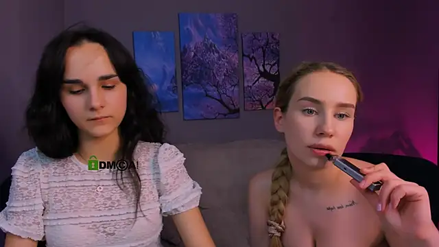 ariana ross7 online show from December 3, 11:58 pm