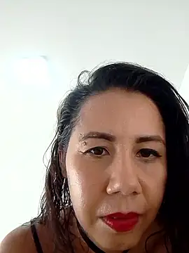 Snapshot of vixen_velvett1 chatting on September 27, 7:52 pm vixen velvett1 online show from September 27, 7:52 pm