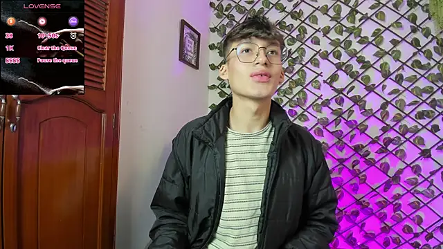 bellmontneon online show from January 9, 11:13 am