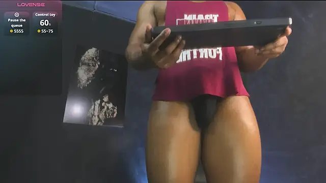 Noah Black212 online show from September 28, 1:38 pm