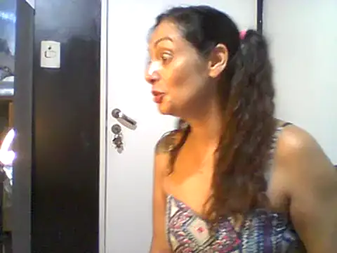 dulcefanny online show from April 3, 10:13 am