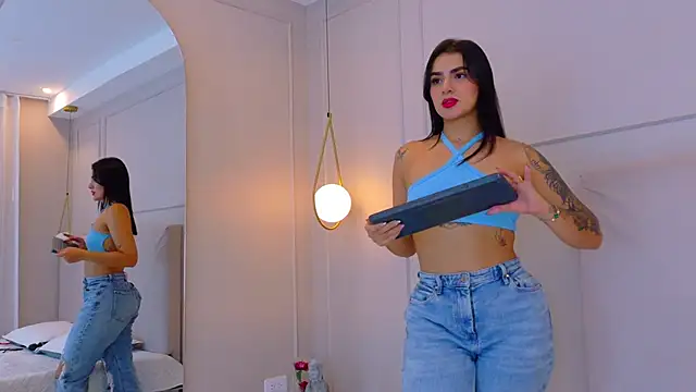 ElectraScot online show from April 22, 7:26 pm