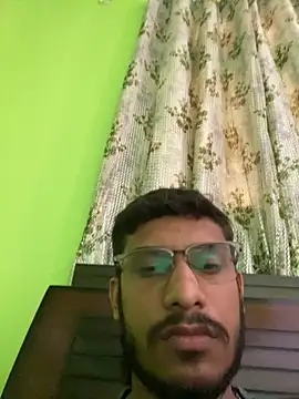 Snapshot of swami_ji chatting on September 19, 4:14 am swami ji online show from September 19, 4:14 am