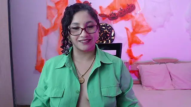 Gia Dior online show from October 13, 10:10 pm