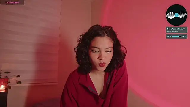  curiouskitten  online show from September 19, 2:02 am