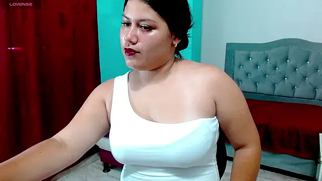 Jasmine Enchanted online show from September 24, 5:49 pm