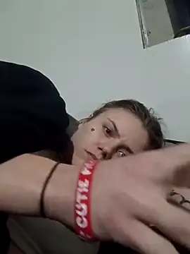 cicithtbitch online show from December 22, 2:41 am