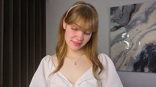 pienaple online show from November 27, 4:14 am