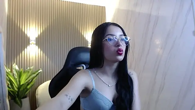 sophiadoll tf online show from November 4, 5:12 pm