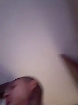 Snapshot of DiagoRockfield chatting on December 16, 11:37 am DiagoRockfield online show from December 16, 11:37 am