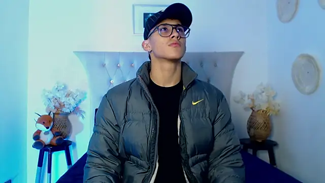 SalvadorFit online show from November 5, 7:47 pm