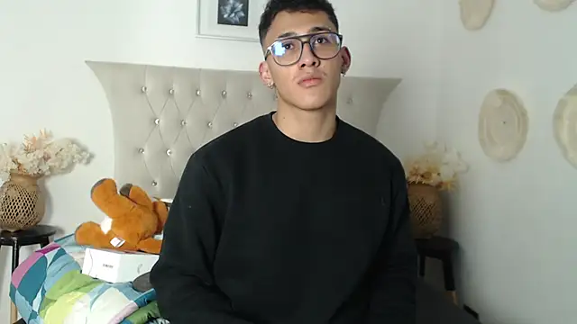 SalvadorFit online show from November 26, 8:43 pm