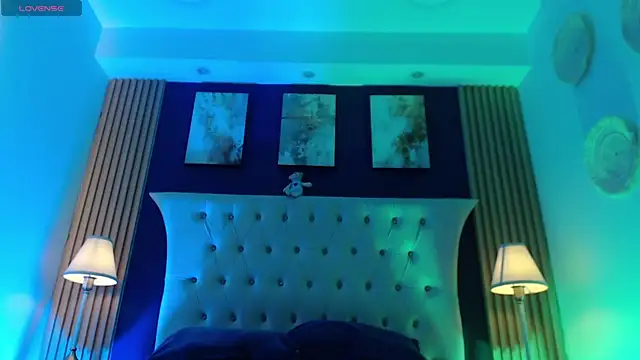 SalvadorFit online show from April 17, 8:23 pm