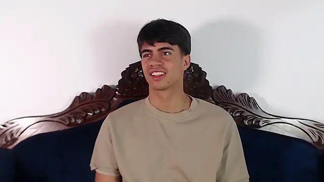 cody pipper  online show from November 1, 12:29 pm