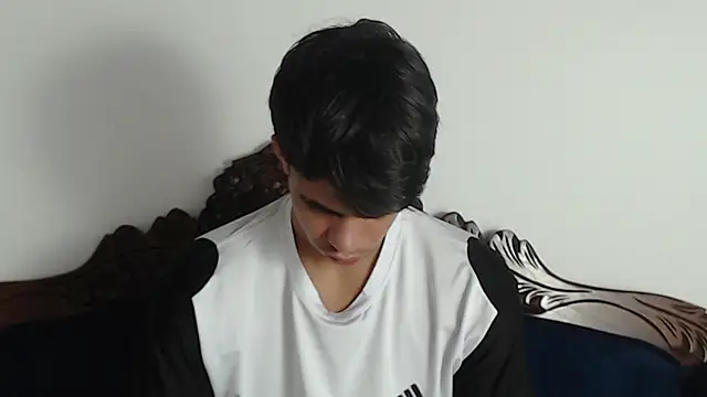 cody pipper  online show from November 5, 12:16 pm