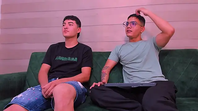 axel vega online show from November 27, 7:38 pm