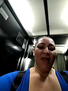 Snapshot of Lunita86 chatting on November 3, 3:46 pm Lunita86 online show from November 3, 3:46 pm