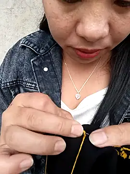 Snapshot of tulipsexy chatting on October 22, 2:01 am tulipsexy online show from October 22, 2:01 am