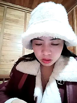 Snapshot of tulipsexy chatting on November 19, 4:56 am tulipsexy online show from November 19, 4:56 am