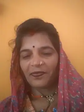 Snapshot of Hott_cutgirl chatting on October 8, 6:55 am Hott cutgirl online show from October 8, 6:55 am